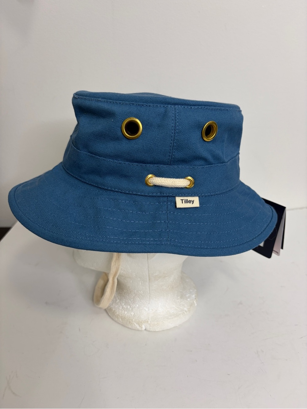 New The Tilley Hat Mens 7 Blue T1 Water Repellent Made in Canada Packable Travel - Picture 3 of 14